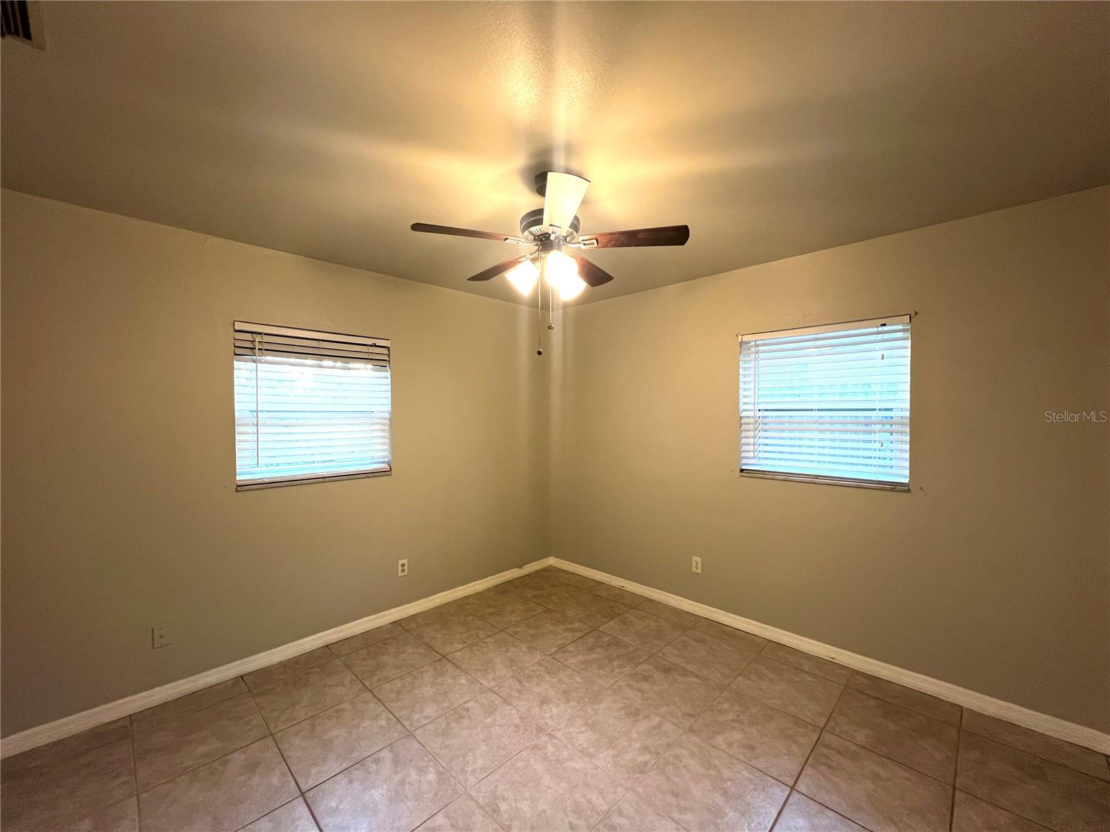 Image 18 of 46 For 2908 Heiter Street