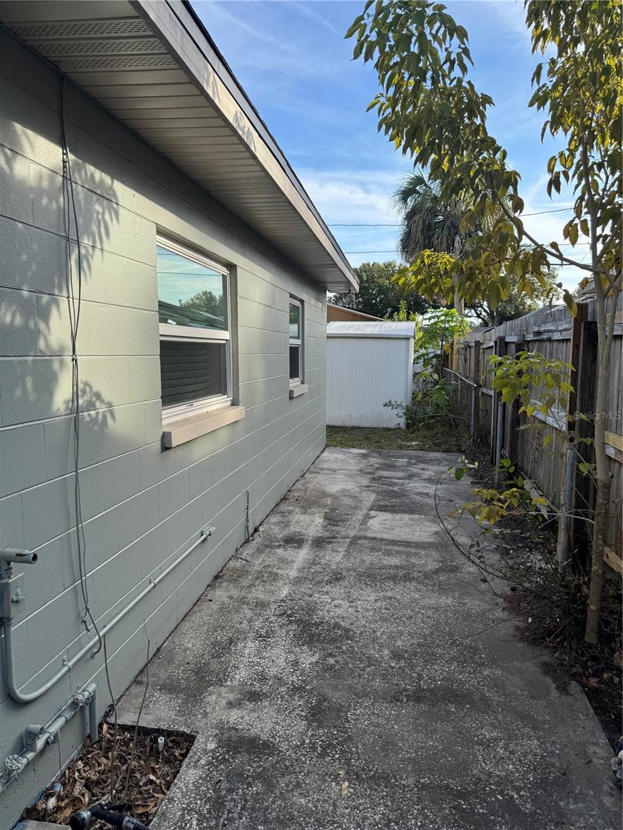 Image 41 of 46 For 2908 Heiter Street