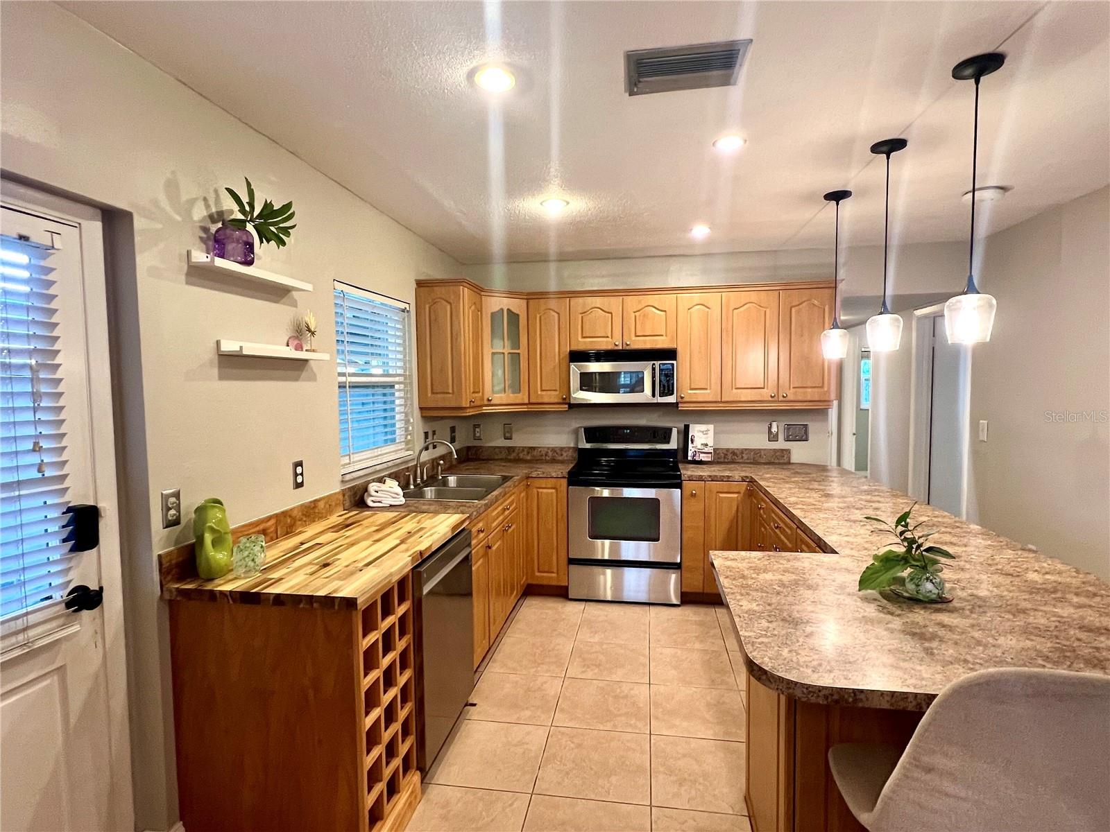 Image 6 of 46 For 2908 Heiter Street