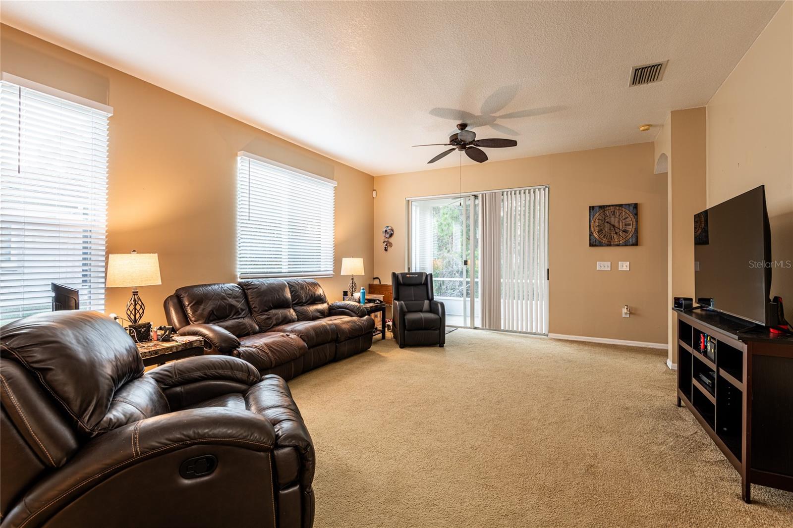 Image 15 of 41 For 1627 Sassafras Drive