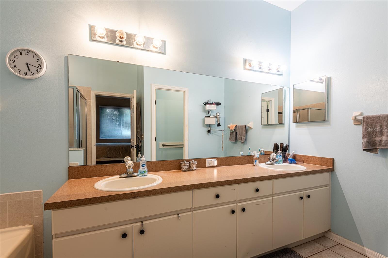 Image 26 of 41 For 1627 Sassafras Drive