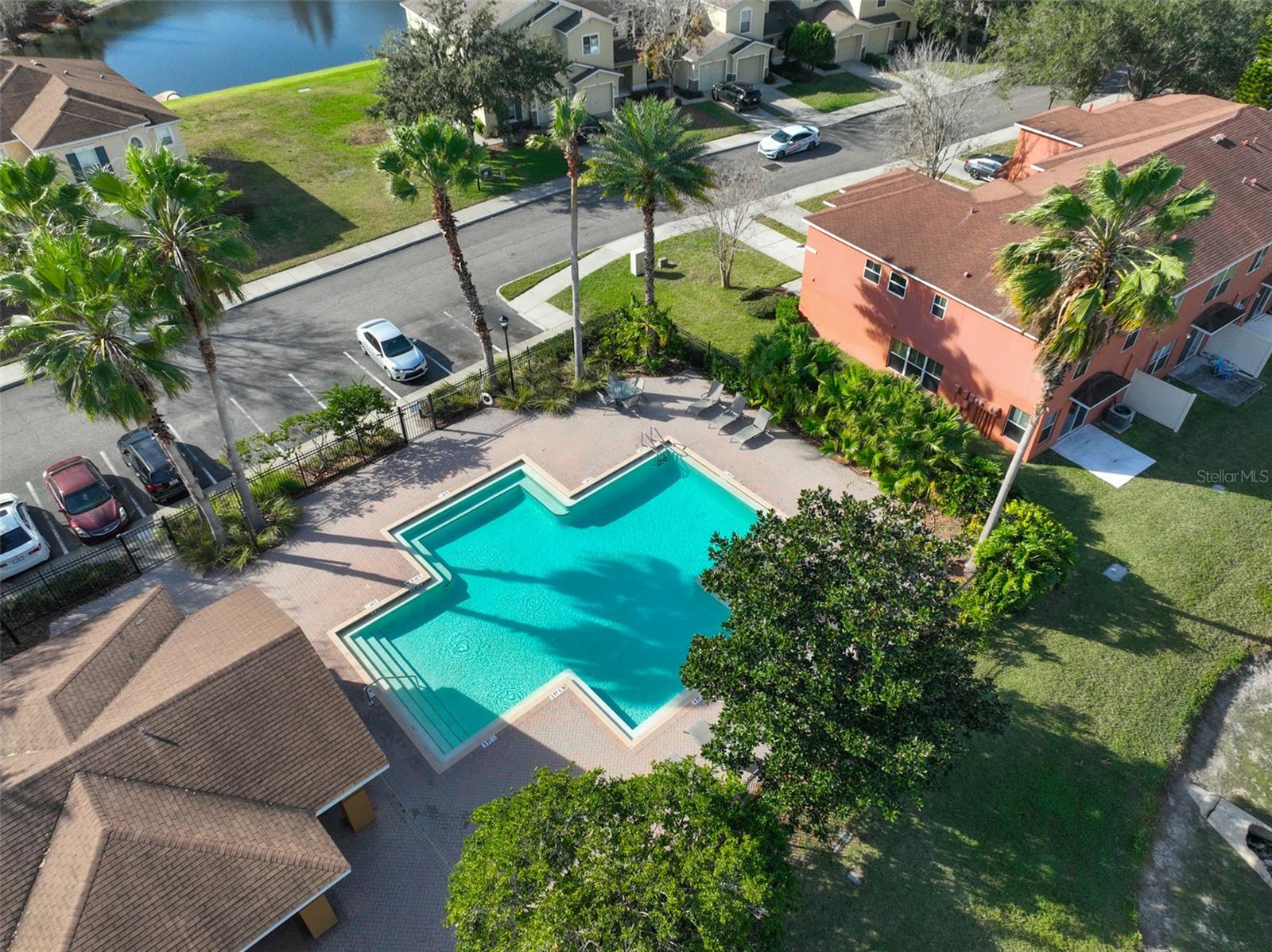 Image 5 of 38 For 6824 Dartmouth Hill Street