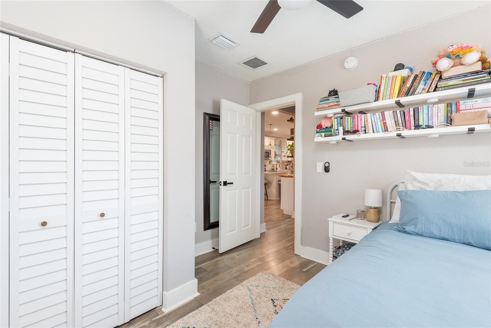 Image 19 of 36 For 1015 Crawford Street