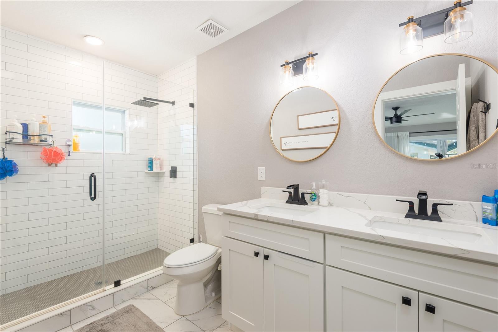 Image 23 of 36 For 1015 Crawford Street