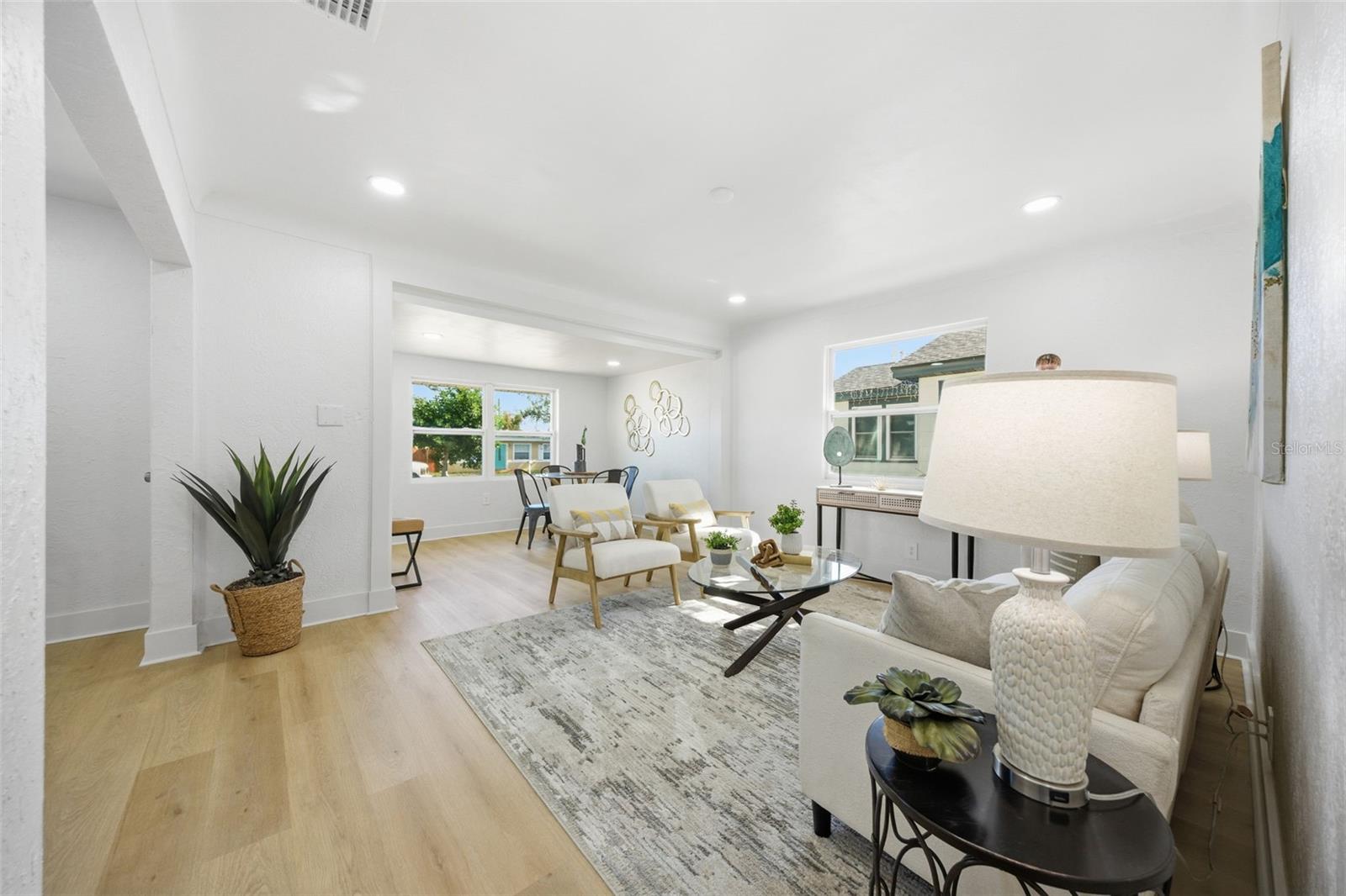 Image 10 of 18 For 3130 19th Street N