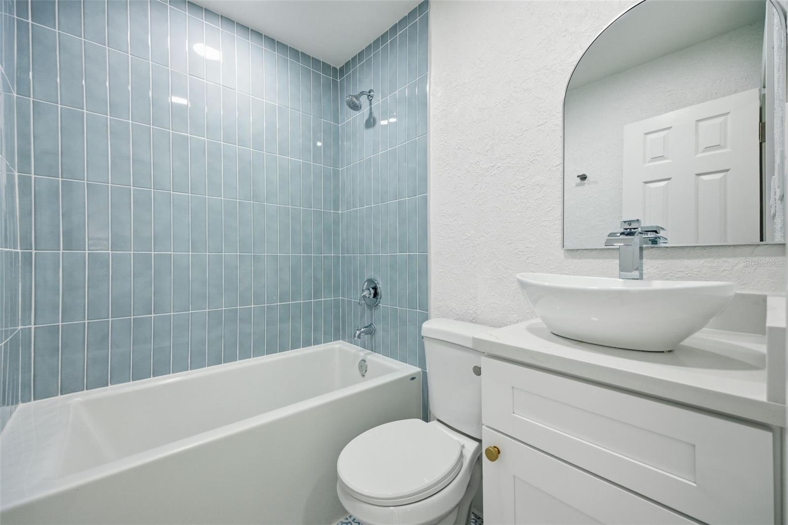 Image 12 of 18 For 3130 19th Street N