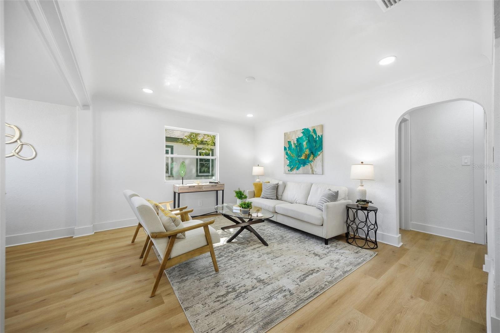 Image 6 of 18 For 3130 19th Street N