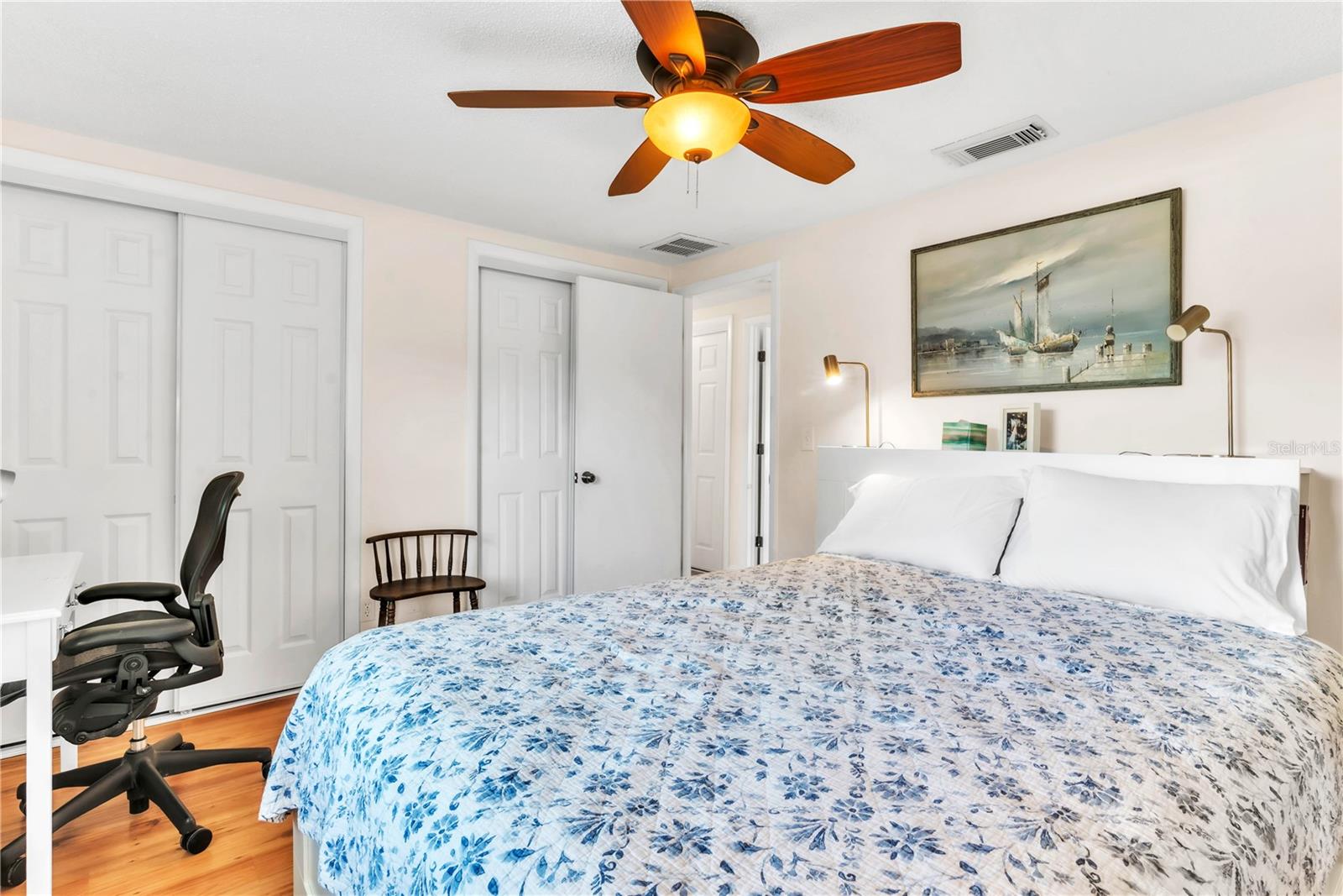 Image 19 of 40 For 3615 Haines Road N