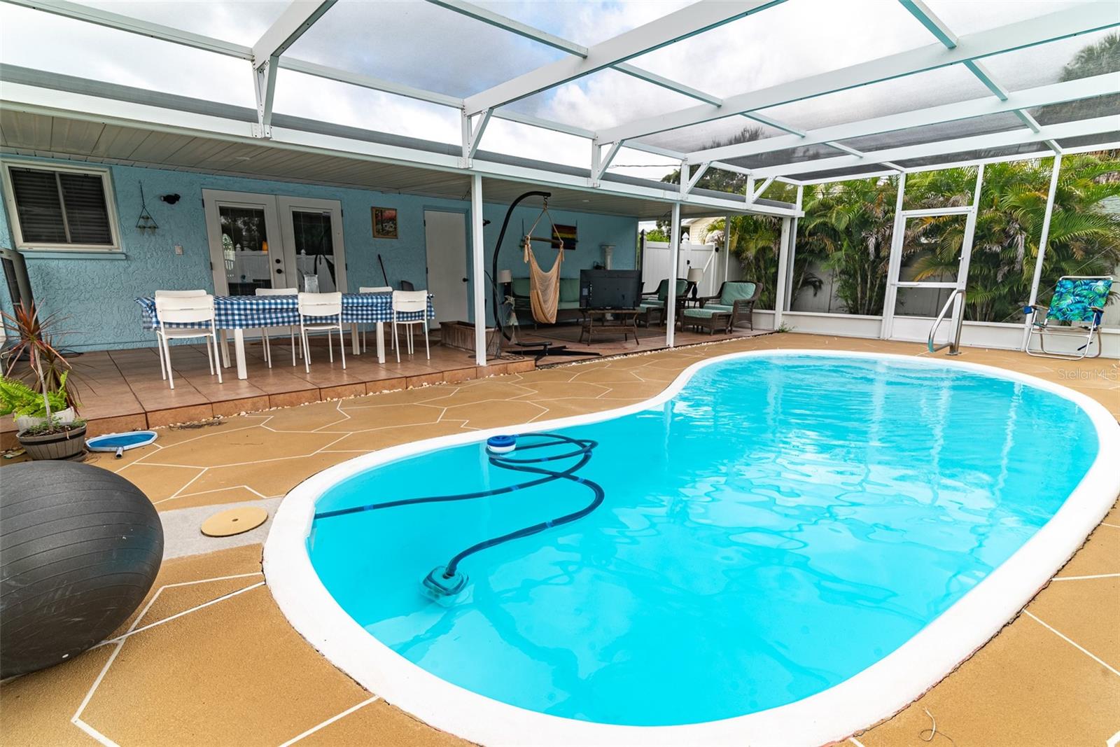 Image 30 of 40 For 3615 Haines Road N