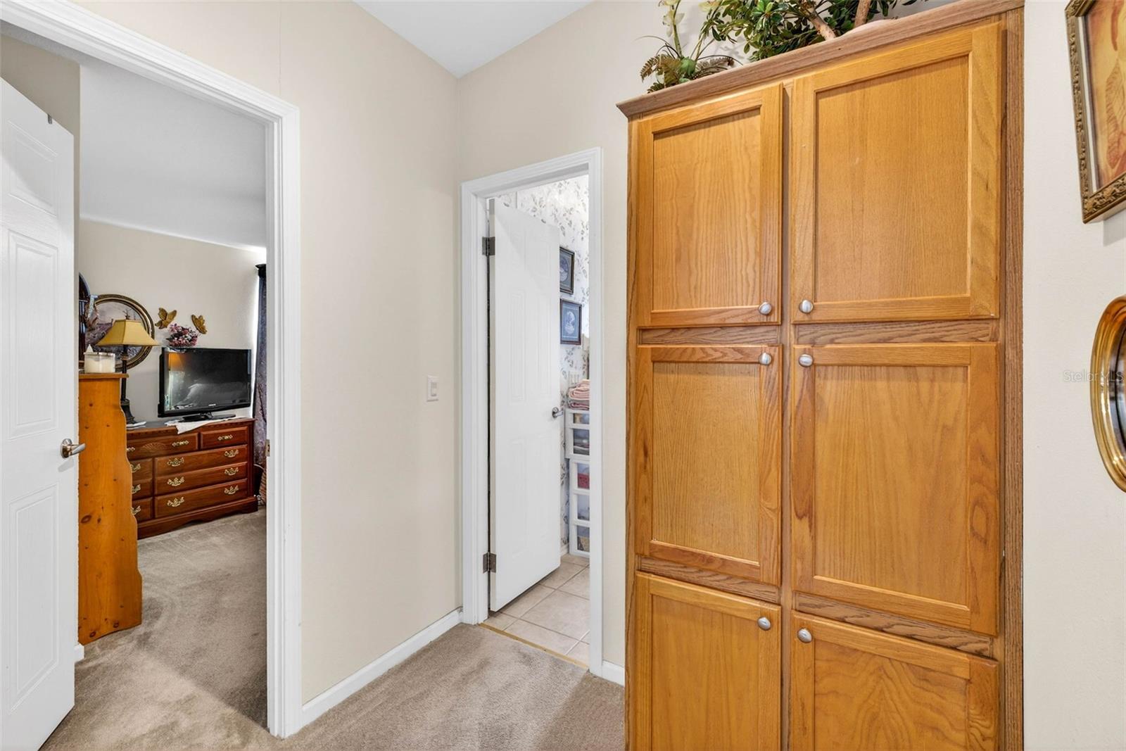 Image 21 of 50 For 10047 Equity Avenue