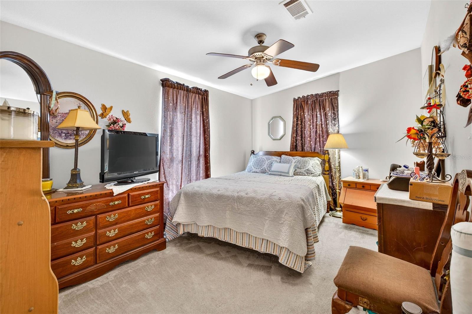 Image 22 of 50 For 10047 Equity Avenue