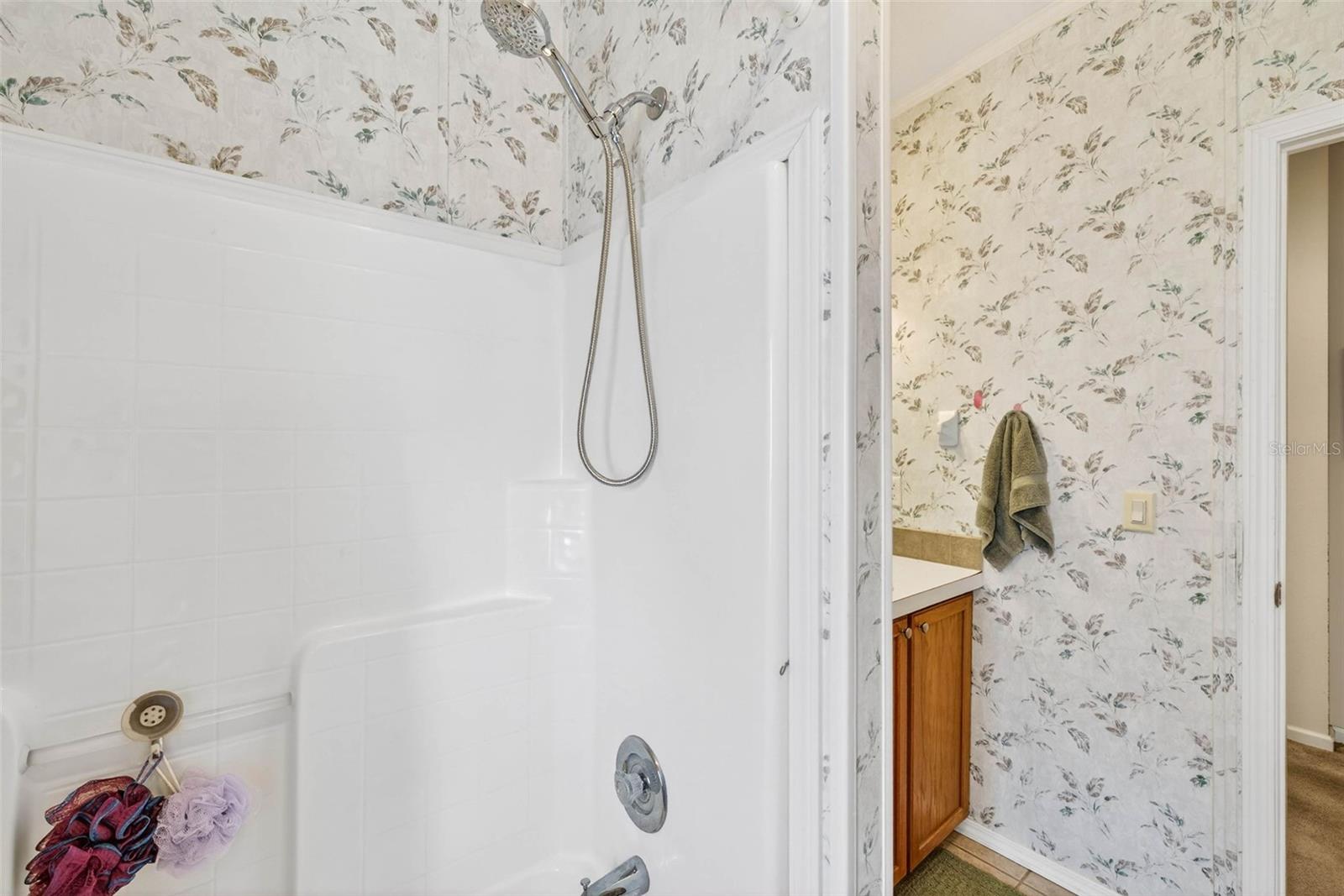 Image 25 of 50 For 10047 Equity Avenue