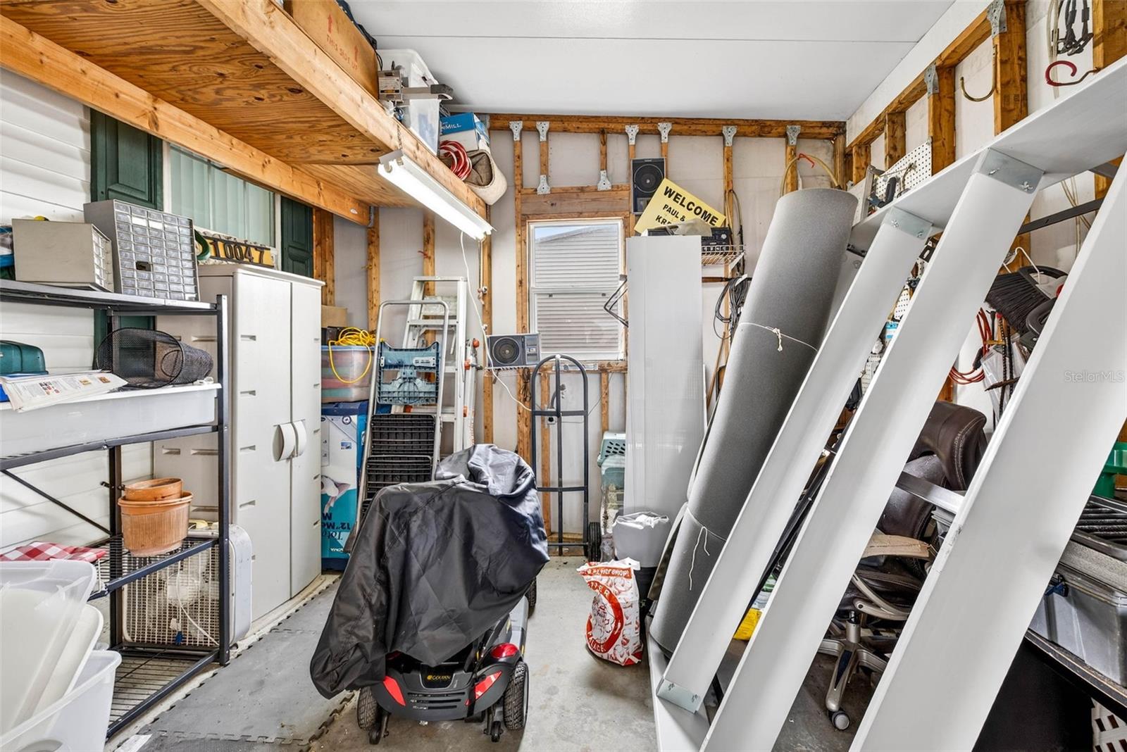 Image 33 of 50 For 10047 Equity Avenue