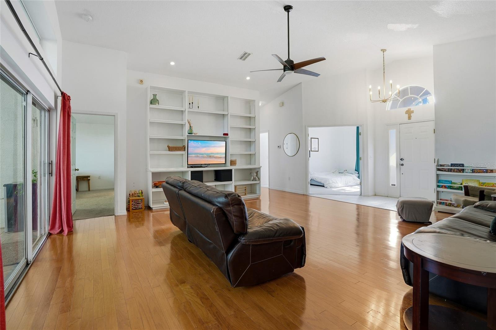 Image 9 of 31 For 5712 Whitebark Drive