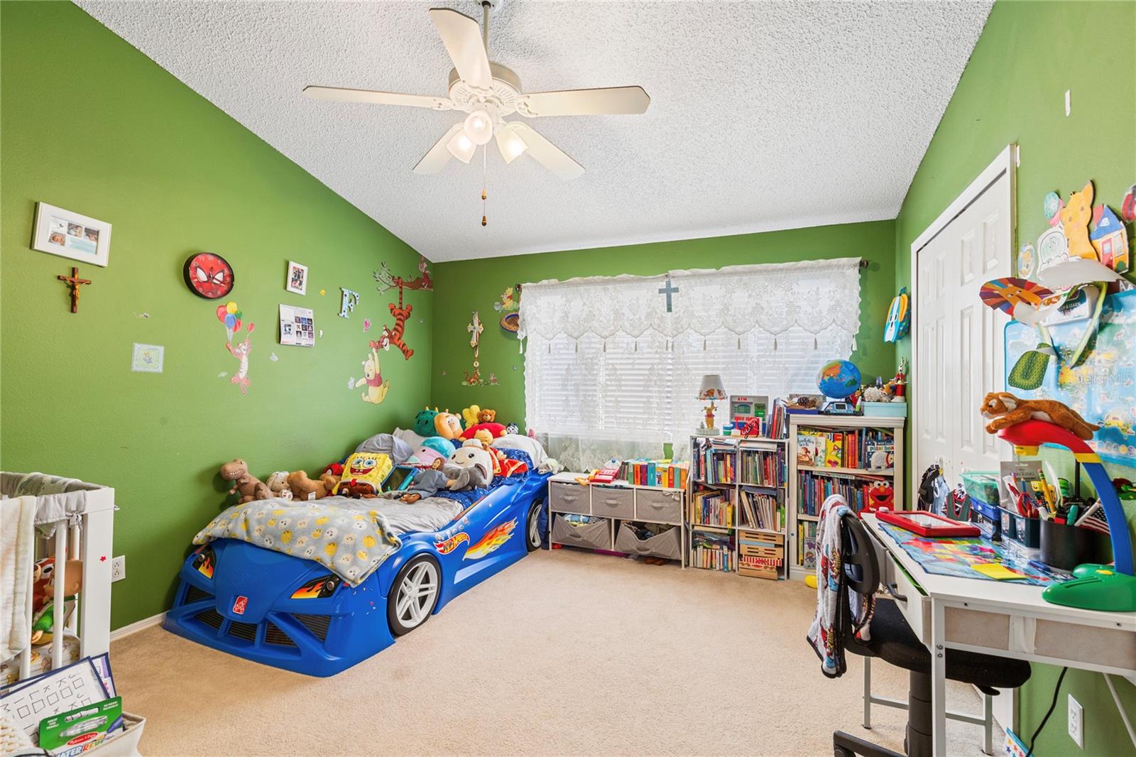 Image 17 of 34 For 291 Countryside Key Boulevard