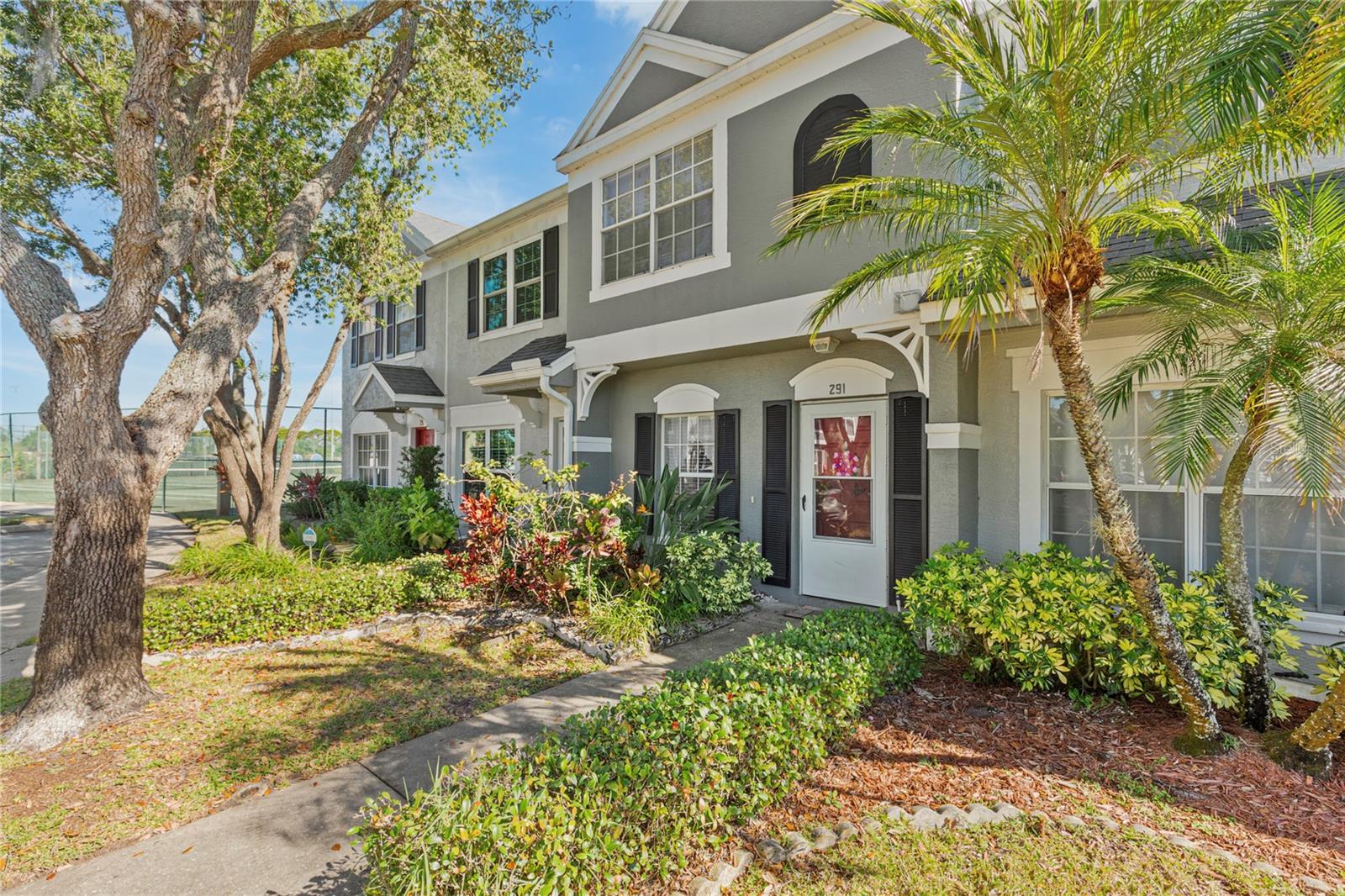 Image 28 of 34 For 291 Countryside Key Boulevard