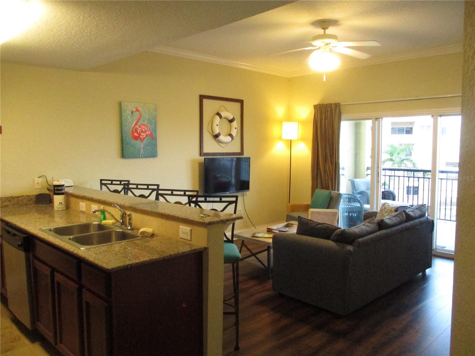 Image 10 of 40 For 10315 Gulf Boulevard 302