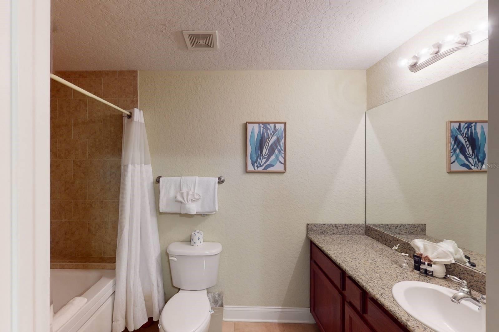 Image 12 of 40 For 10315 Gulf Boulevard 302