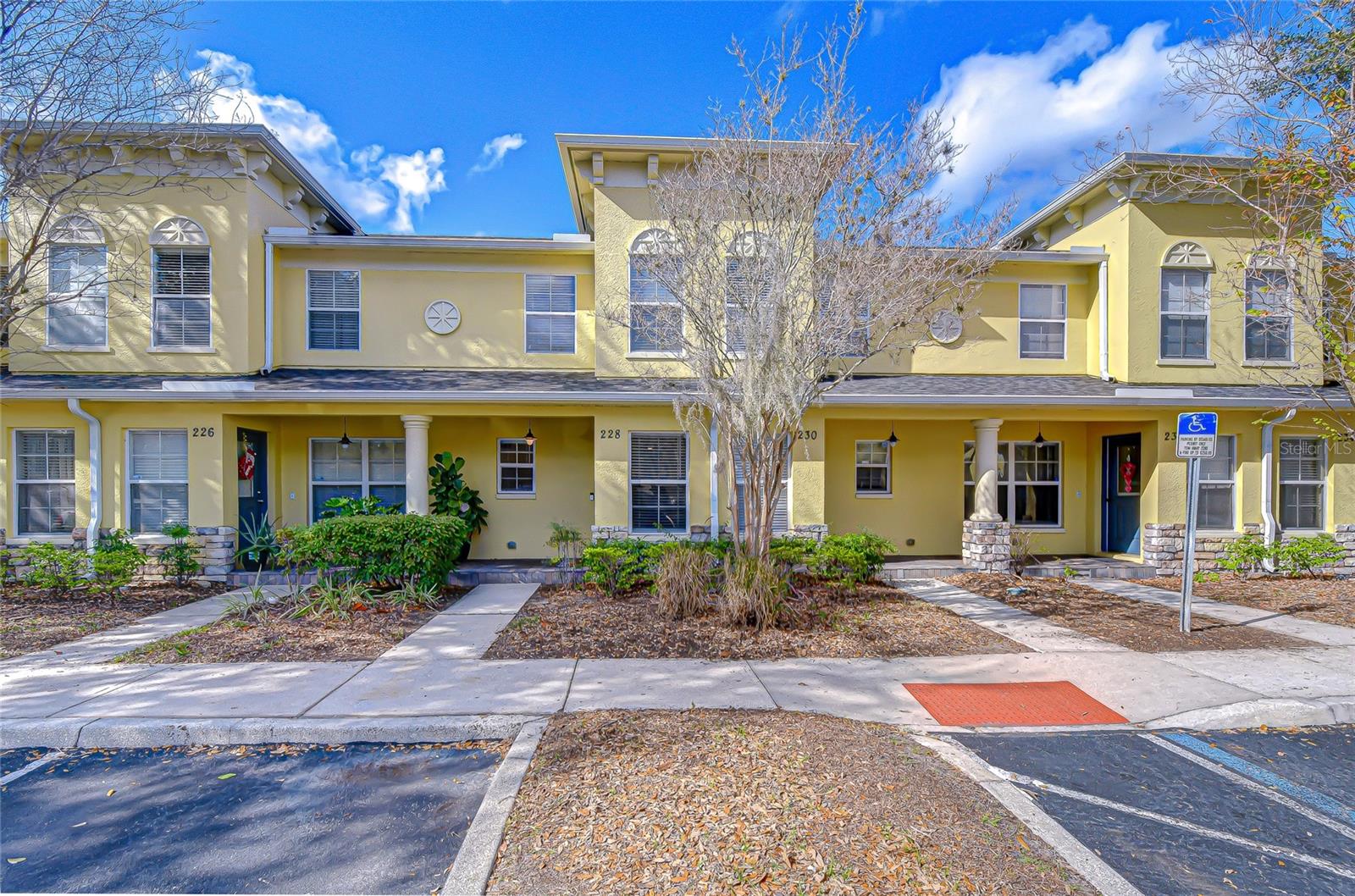 Details for 228 Hardcastle Place, VALRICO, FL 33594