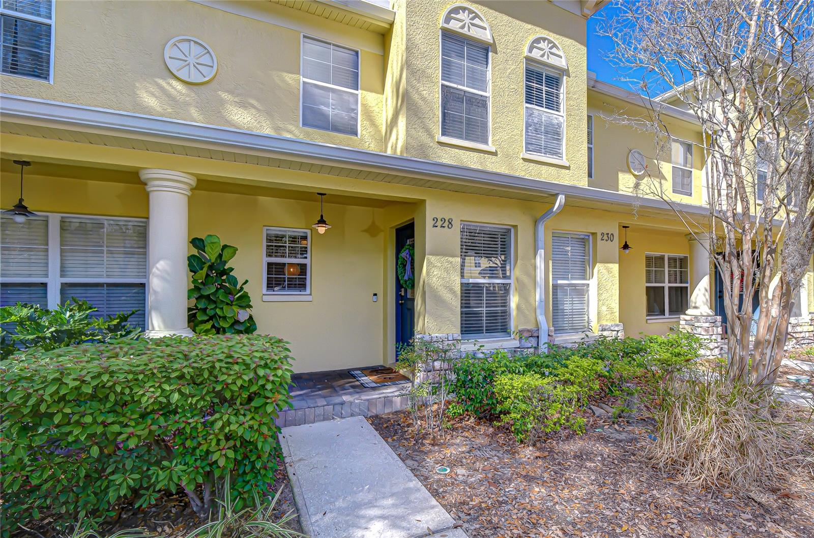 Image 2 of 22 For 228 Hardcastle Place