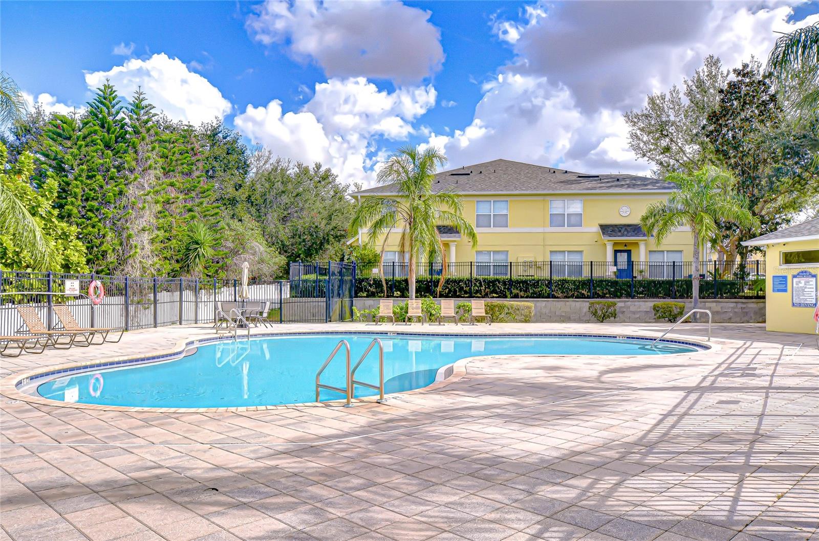 Image 21 of 22 For 228 Hardcastle Place