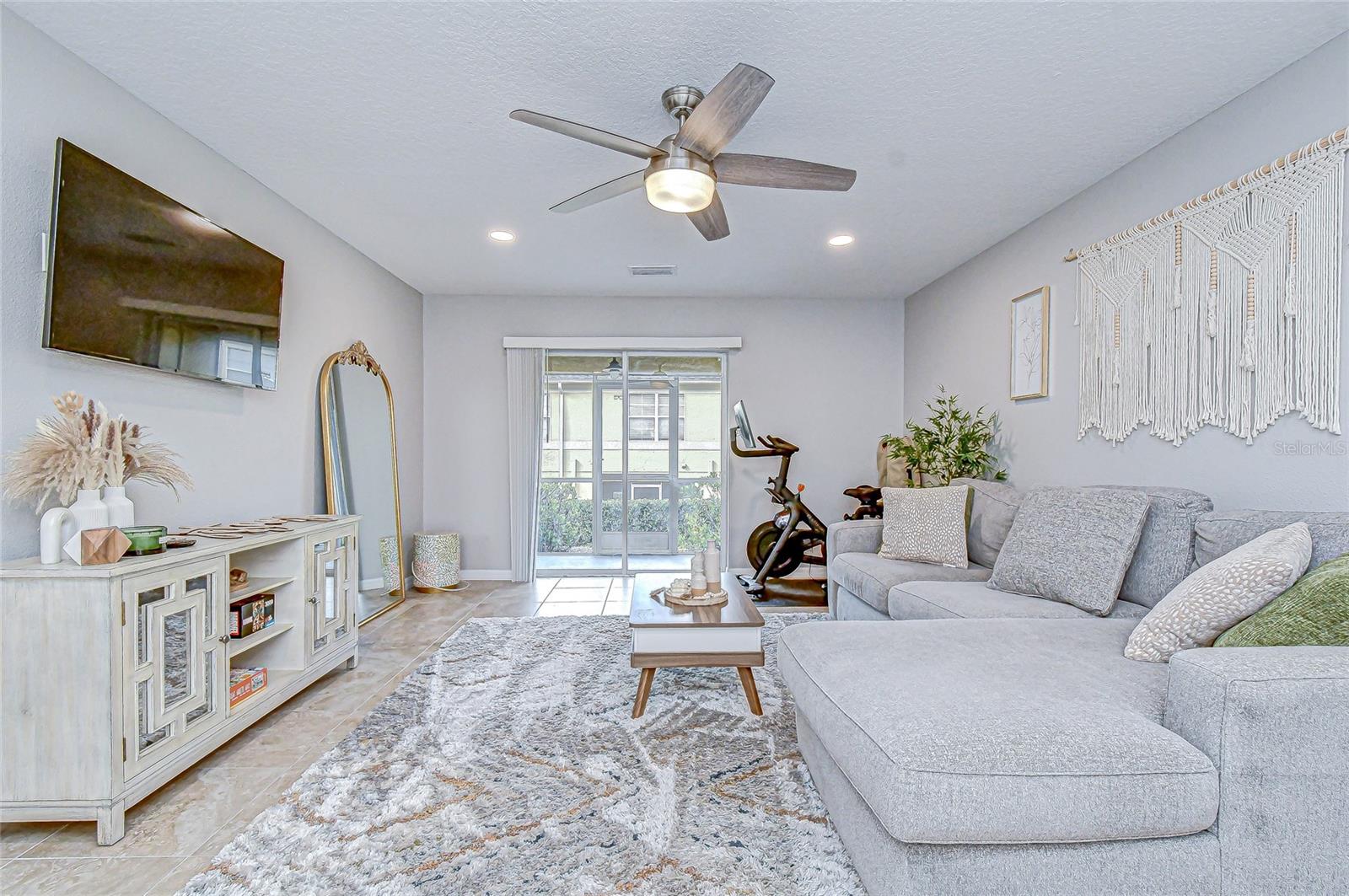 Image 8 of 22 For 228 Hardcastle Place