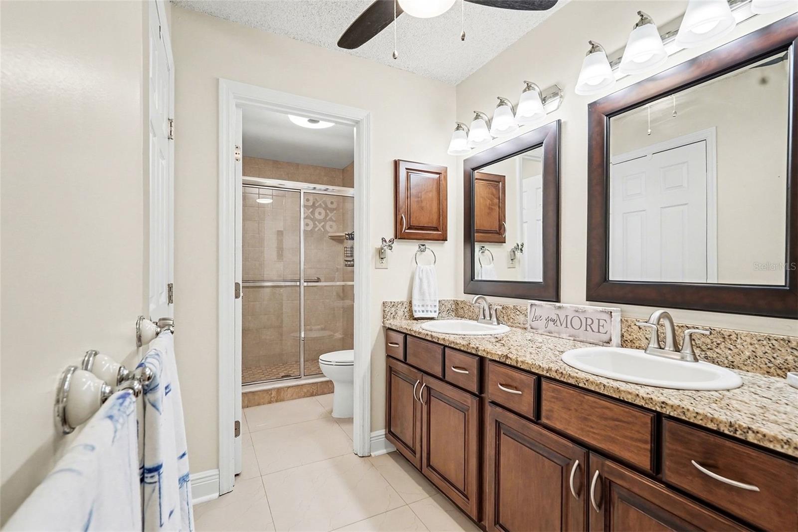 Image 19 of 38 For 1007 Lake Avoca Drive