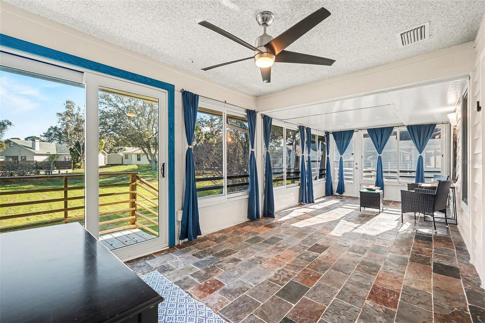 Image 25 of 38 For 1007 Lake Avoca Drive