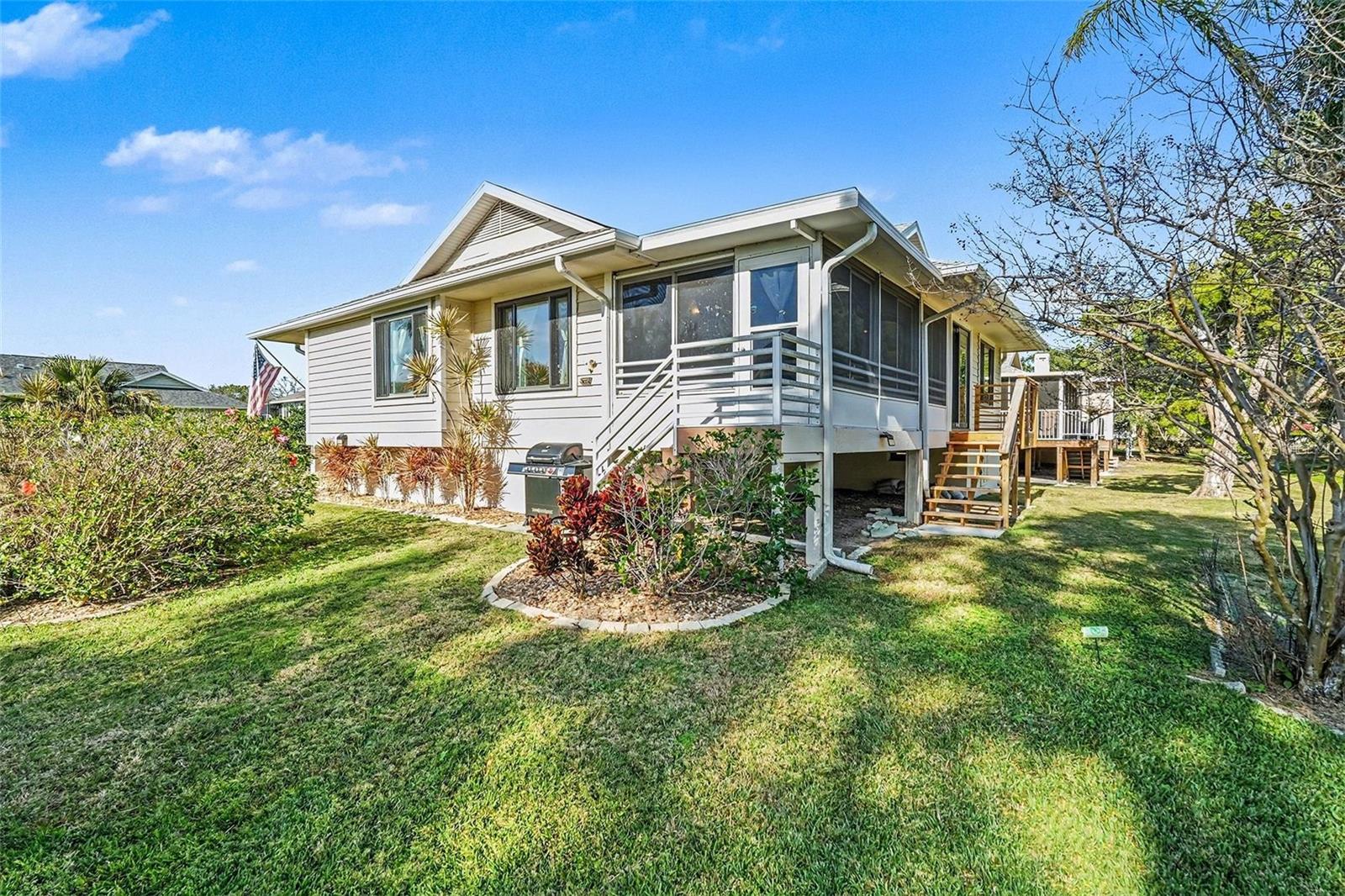 Image 27 of 38 For 1007 Lake Avoca Drive