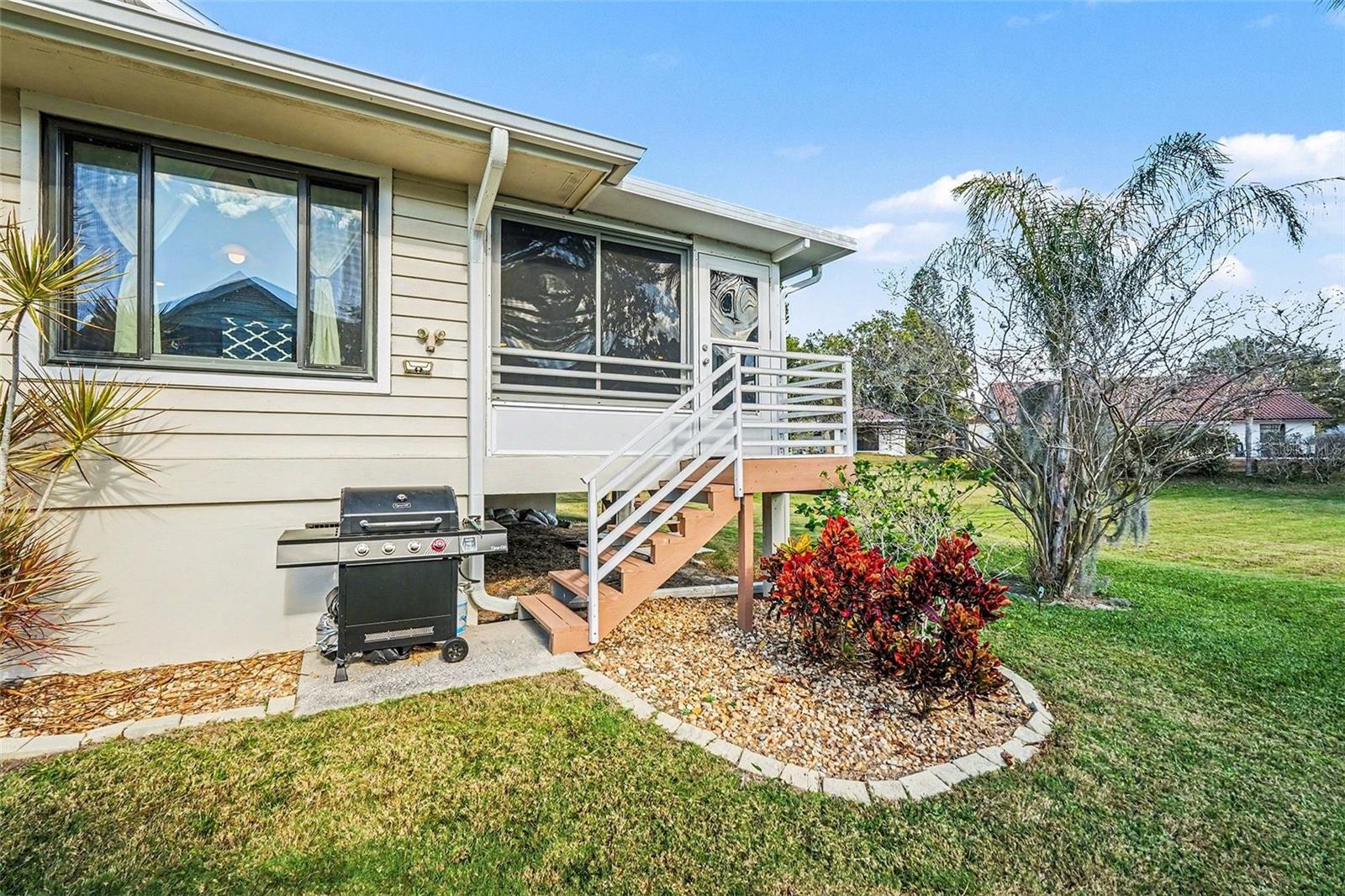 Image 28 of 38 For 1007 Lake Avoca Drive