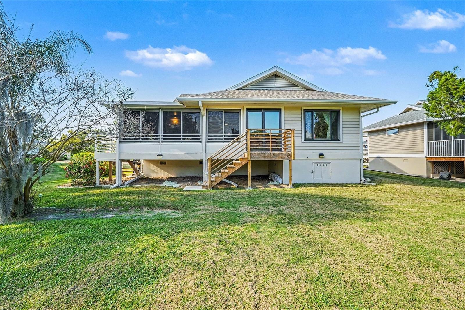 Image 29 of 38 For 1007 Lake Avoca Drive