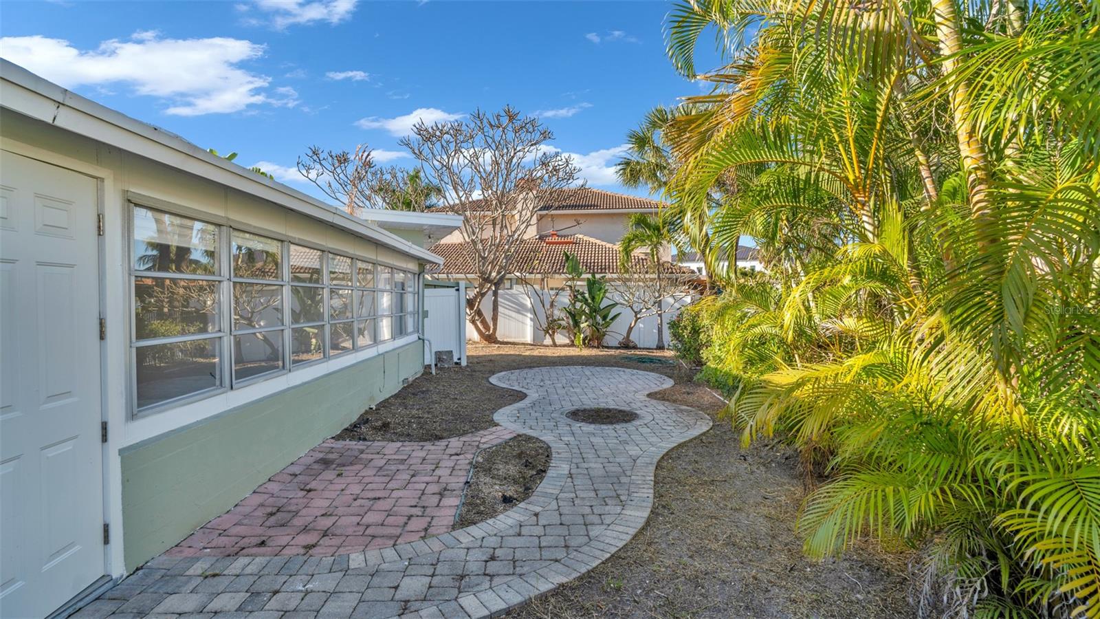 Image 24 of 35 For 6407 1st Palm Point