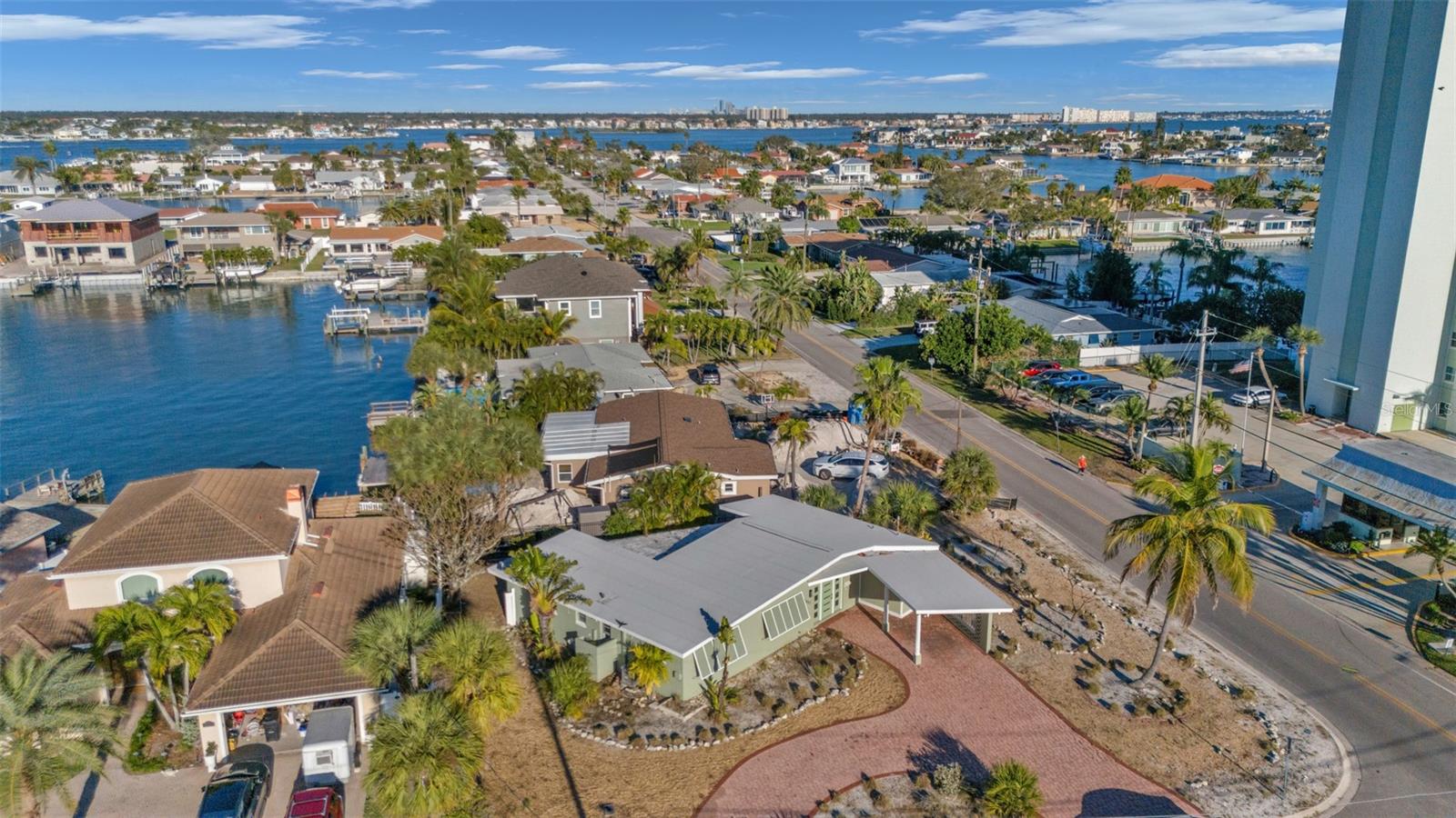 Image 29 of 35 For 6407 1st Palm Point