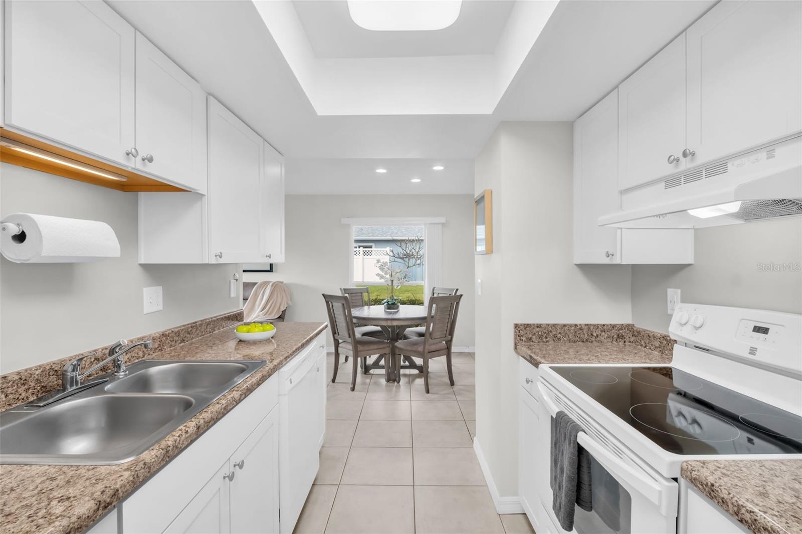 Image 13 of 44 For 1603 Whitebridge Drive D