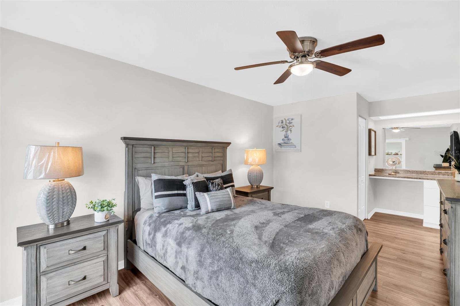 Image 17 of 44 For 1603 Whitebridge Drive D