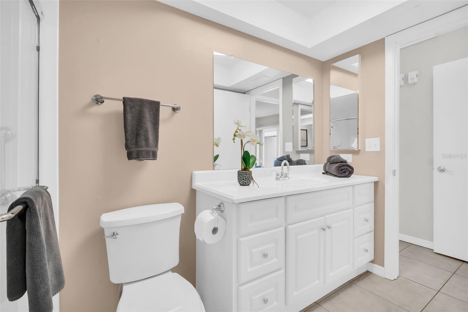 Image 24 of 44 For 1603 Whitebridge Drive D