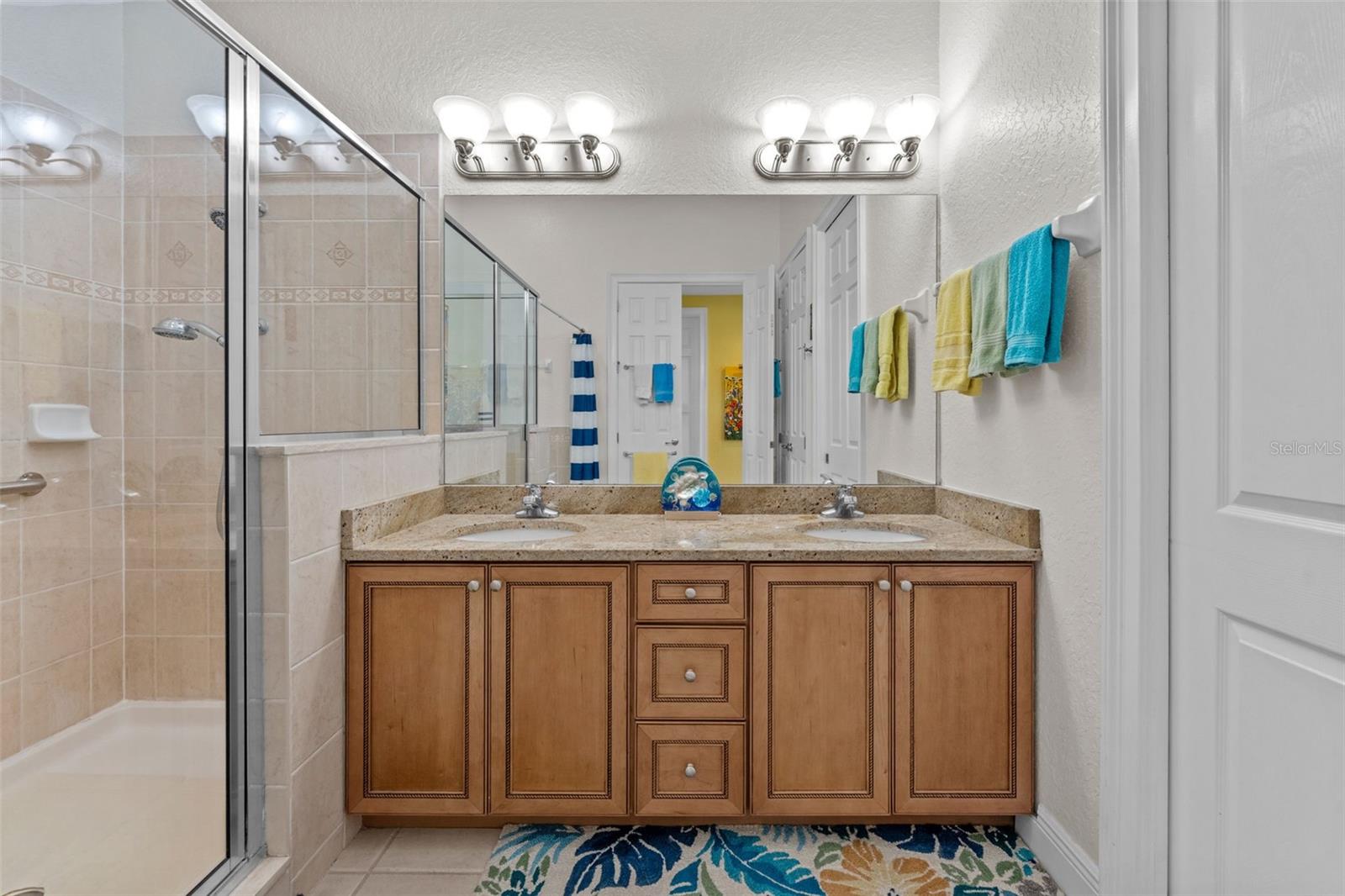 Image 29 of 52 For 144 Banyan Bay Drive