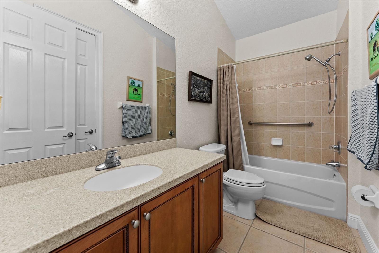 Image 37 of 52 For 144 Banyan Bay Drive