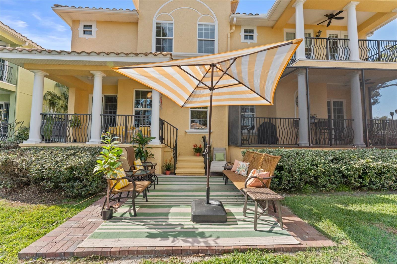 Image 40 of 52 For 144 Banyan Bay Drive