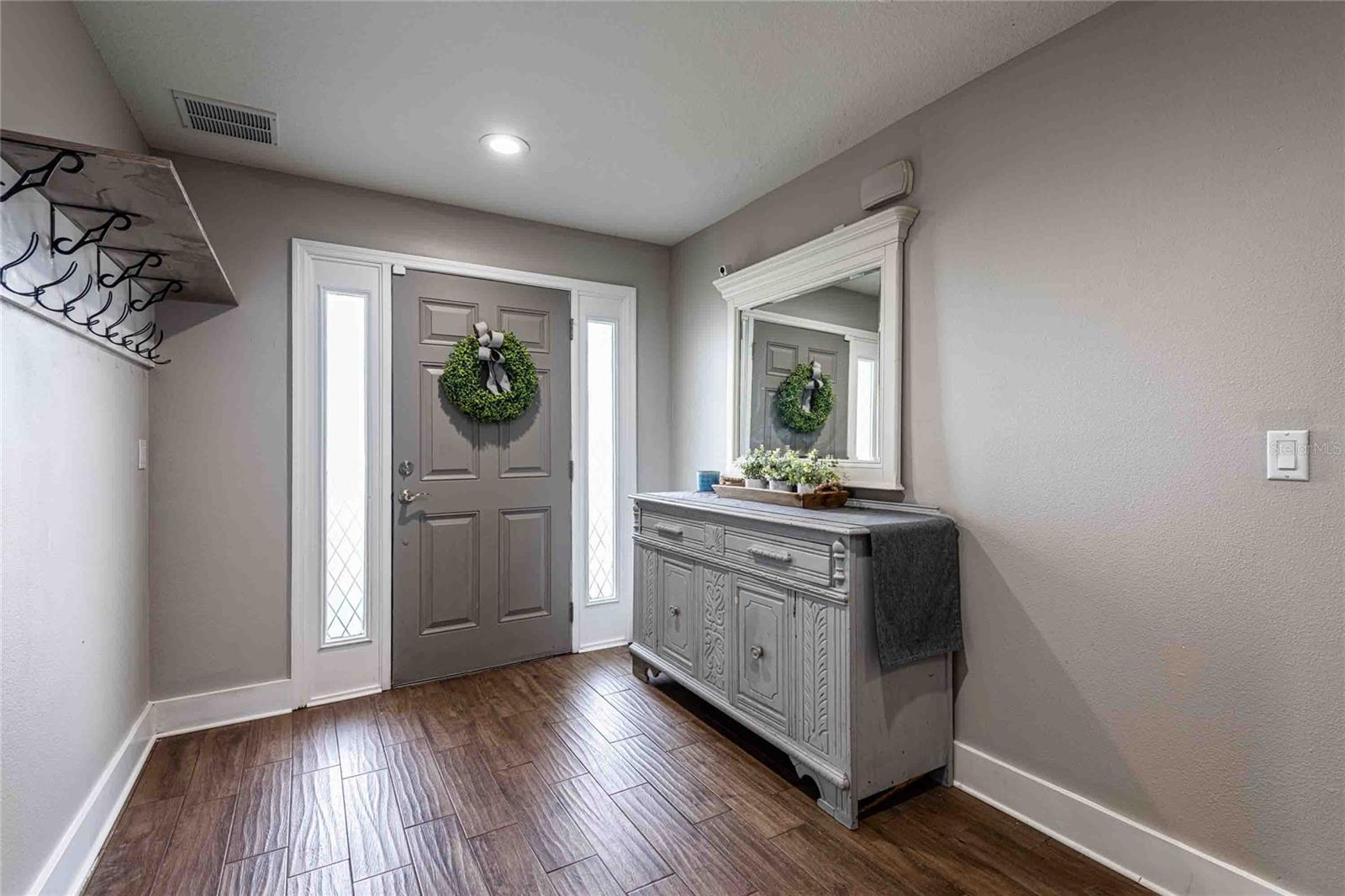 Image 12 of 48 For 10144 Arbor Run 34