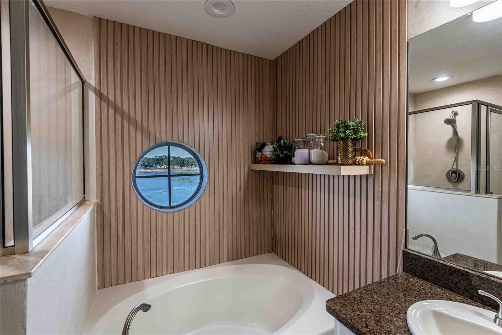 Image 16 of 48 For 10144 Arbor Run 34