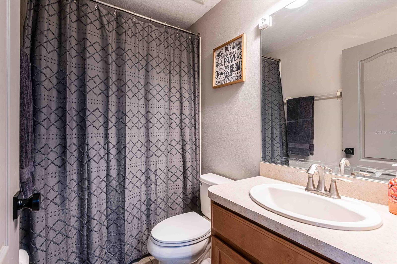 Image 22 of 48 For 10144 Arbor Run 34