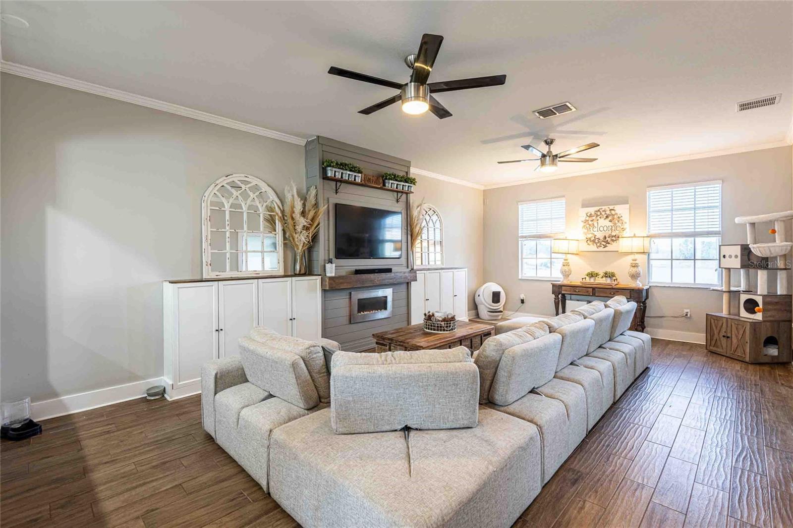 Image 4 of 48 For 10144 Arbor Run 34