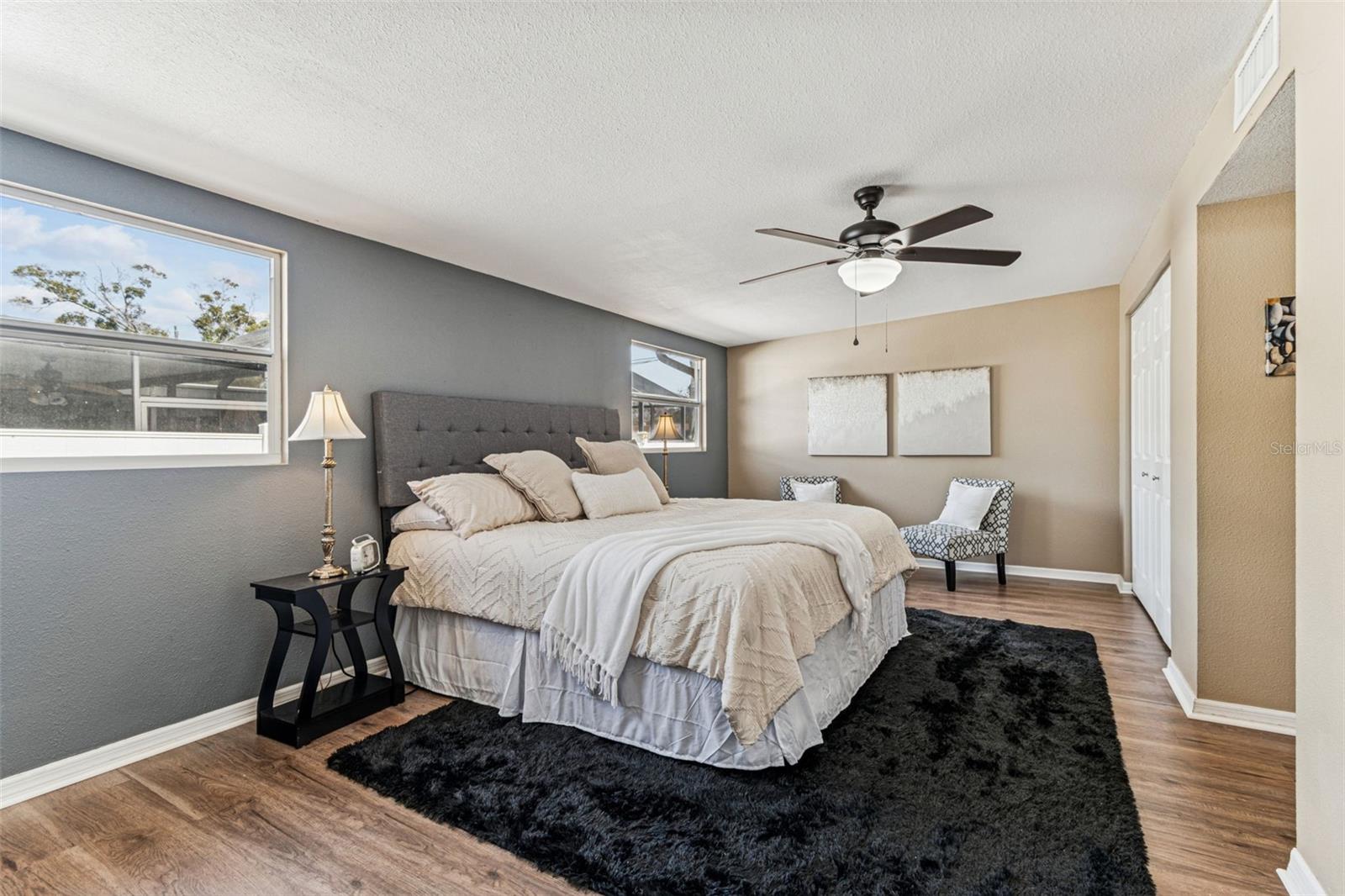 Image 13 of 27 For 1225 Lynn Avenue