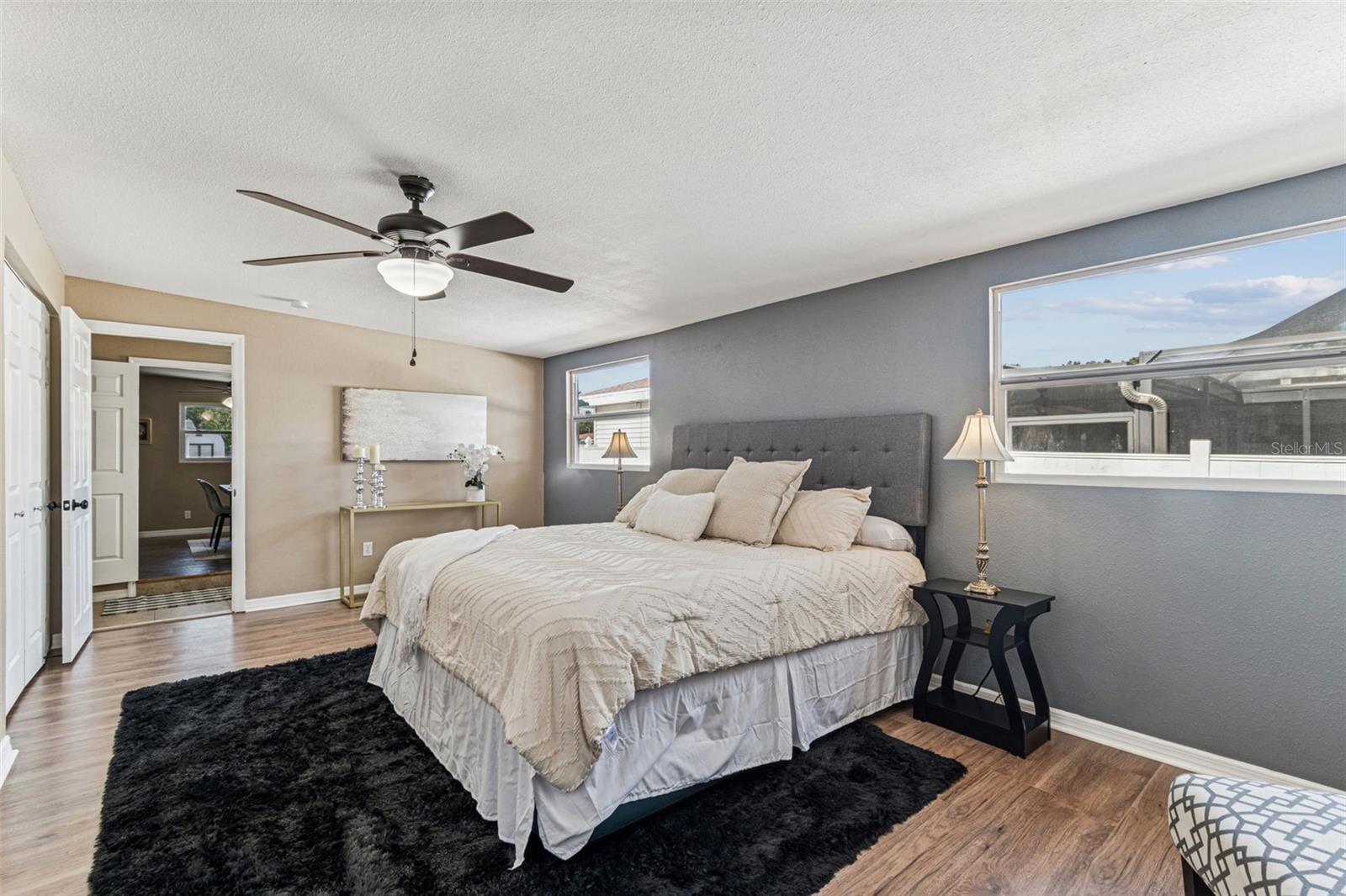 Image 14 of 27 For 1225 Lynn Avenue