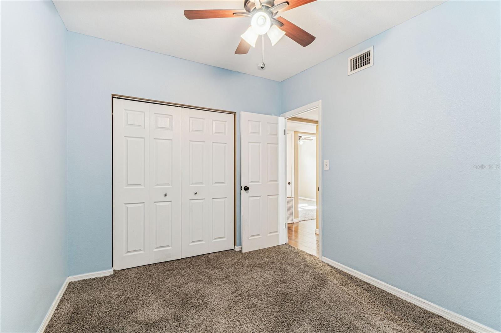 Image 18 of 27 For 1225 Lynn Avenue