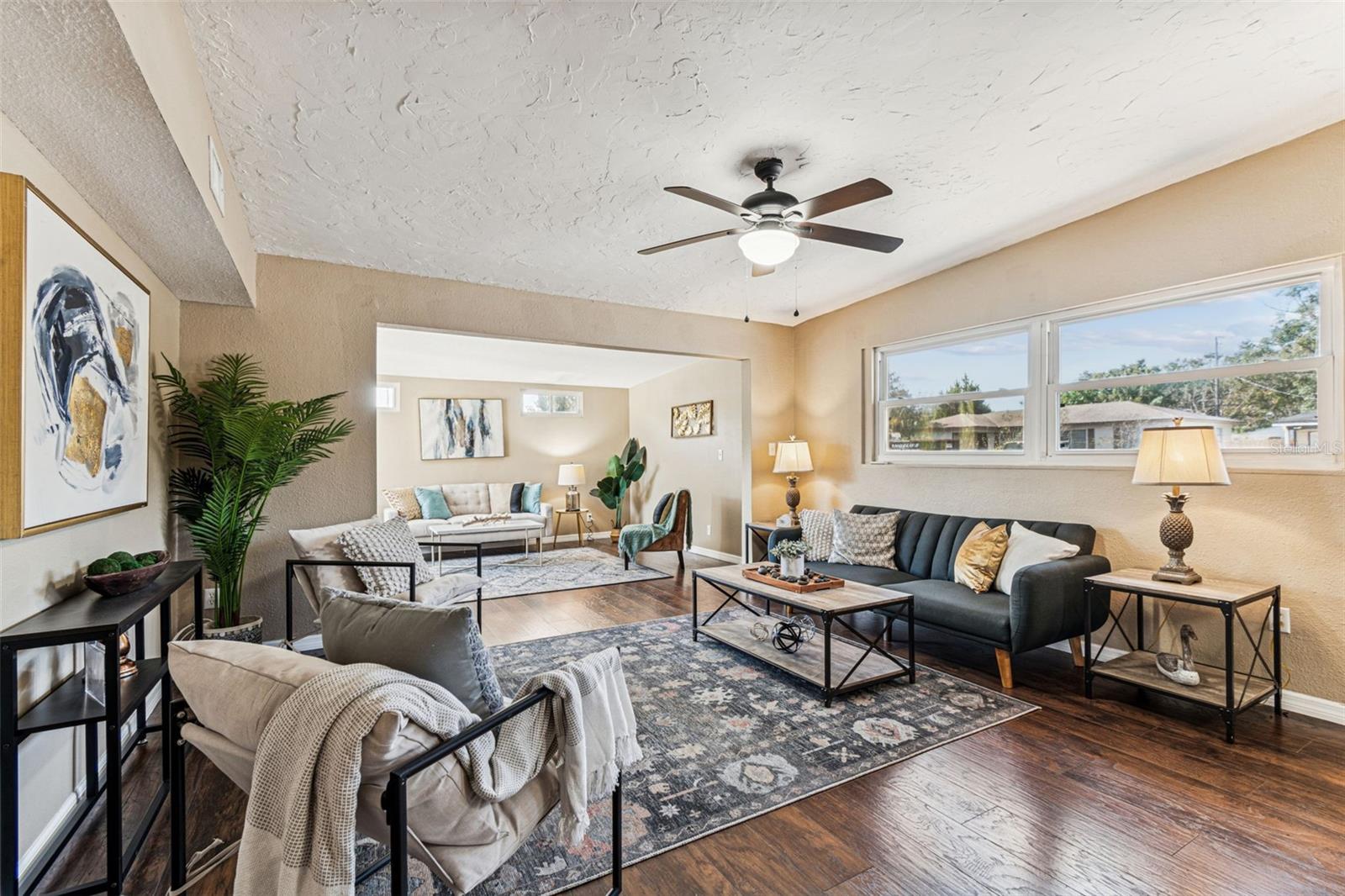 Image 5 of 27 For 1225 Lynn Avenue