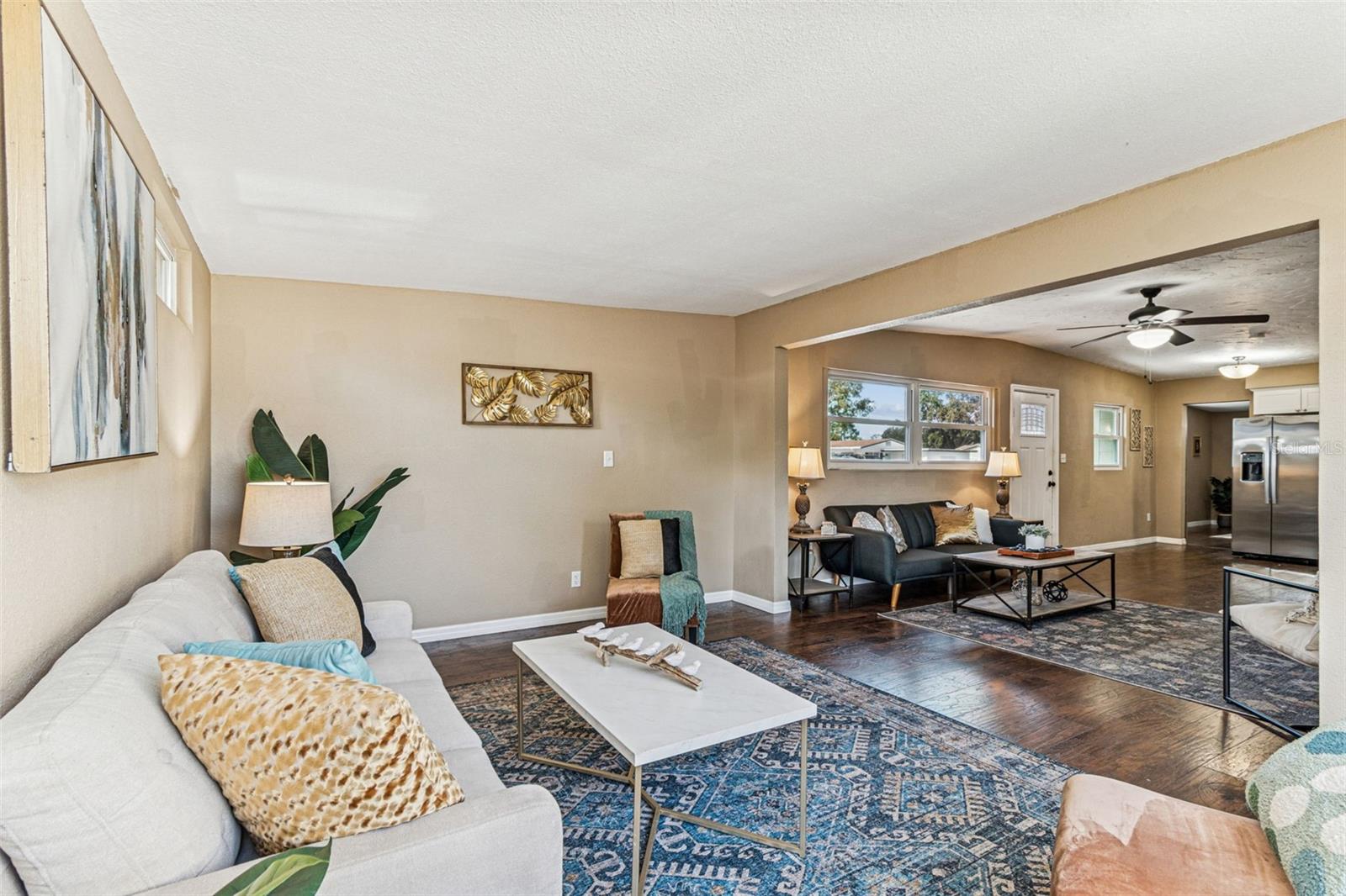 Image 8 of 27 For 1225 Lynn Avenue