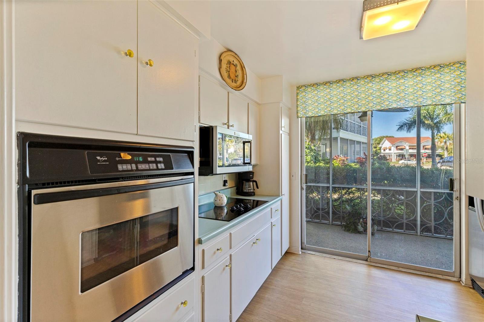 Image 10 of 38 For 1036 North Shore Drive Ne 1