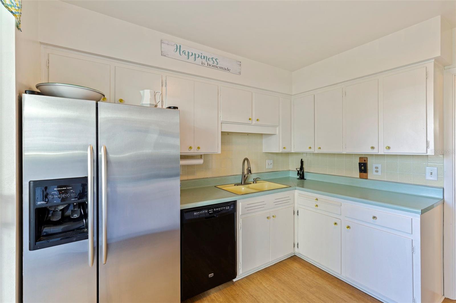 Image 11 of 38 For 1036 North Shore Drive Ne 1